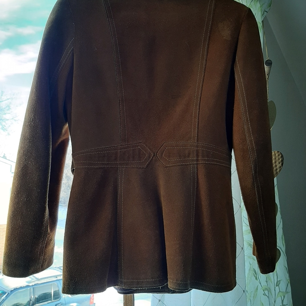 Leather Jacket - Picture 4 of 4